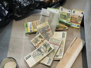Drogový velkosklad v Liberci. Muž skladoval tuny kokainu a hašiše, jde po něm Europol