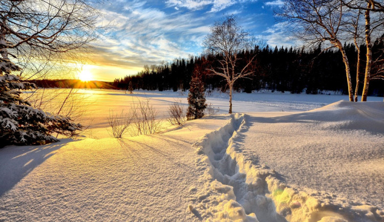 Zima potrvá celý týden. Oteplí se až začátkem toho příštího