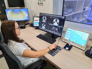 Nemocnice má novu magnetickou rezonanci s umělou inteligencí