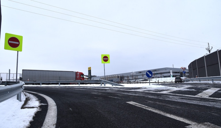 Nový nájezd a sjezd na průtah zklidní a odvede část dopravy z Turnova
