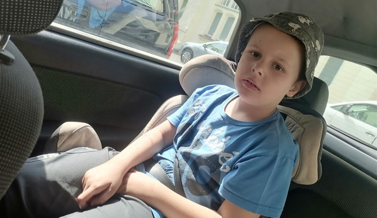 Pro Péťu je auto každodenní nezbytností.