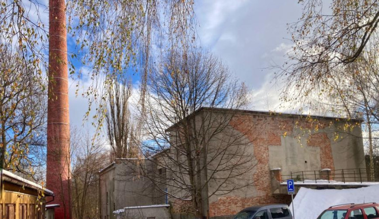 Dnes již nevyužívaná kotelna v areálu frýdlantské nemocnice