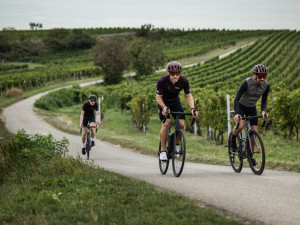 Pálava, Klínovec a Ještěd. Road Classics rozdá cyklistické zážitky ve formě seriálu