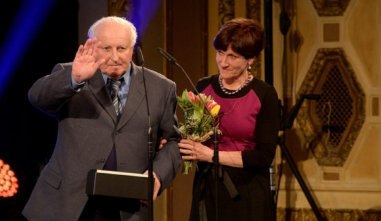 Zemřel Zdeněk Ciller, trenér olympijských medailistek v běhu na lyžích