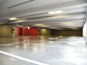 Za pár dní se otevře nový parkovací dům. Za den stání zaplatíte 60 korun