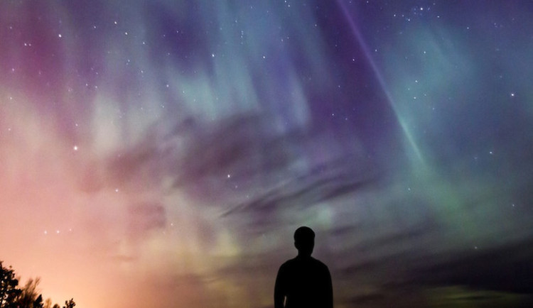 V roce 2024 bude v Česku zřejmě k vidění polární záře i jasná kometa