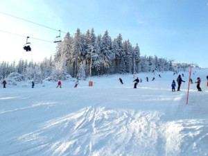 Provozovatelé skiareálu jásají. Mají za sebou nejúspěšnější víkend sezony