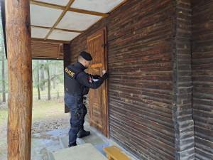 Policie kontroluje chatové osady v oblíbených rekreačních oblastech