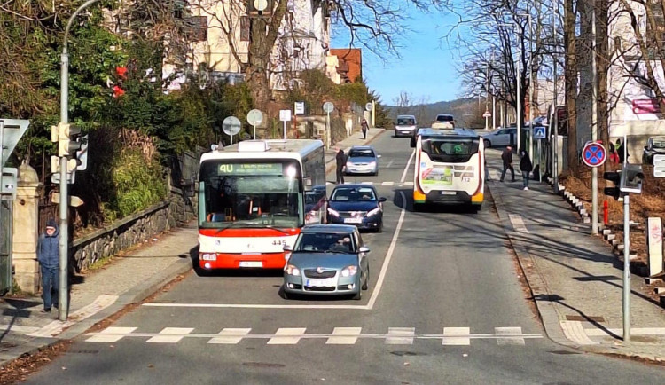 V Liberci začala jezdit MHD k nemocnici, zájem byl větší, než radnice čekala