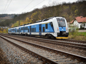 Podle studie by měly za pár let vlaky dojet z Liberce do Prahy za 69 minut