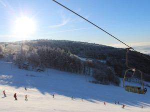 Skiareál Ještěd připravil časově limitovanou nabídku zvýhodněných skipasů