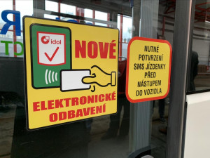 Dopravní podnik spouští nový odbavovací systém. V MHD koupíte jízdné pro celý kraj