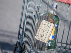 Ve Frýdlantu začne v březnu platit zákaz popíjení na veřejných místech