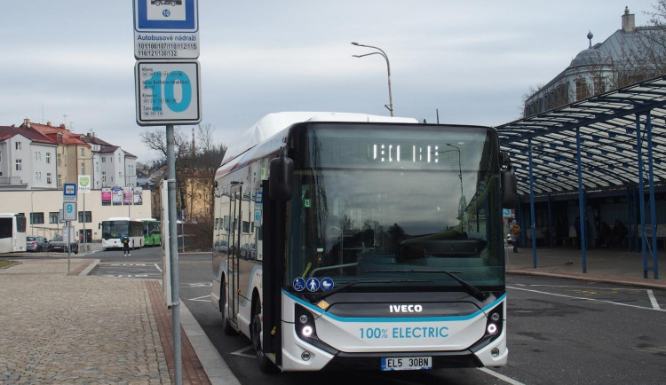 V Jablonci zkouší elektrobus pro možné nasazení do městské dopravy