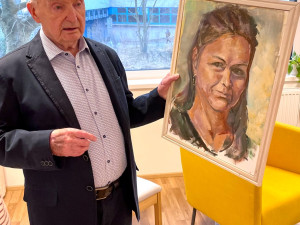 Malíř Jiří Sklenička Zderazský dnes slaví devadesátiny, v Liberci učí kreslení