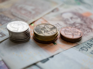 Průměrná mzda v Libereckém kraji překročila hranici 41 tisíc korun hrubého. Reálně ale klesla
