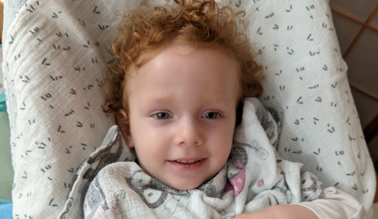 Už netrpí, je z něj nový chlapeček, raduje se rodina vážně nemocného Martínka