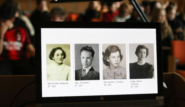 Detektivní práce. Studentka identifikovala devadesát Liberečanů za války deportovaných do Osvětimi