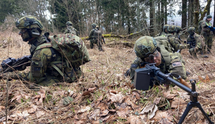 Aktivně se podílet na obraně vlasti. Také v Liberci působí pěší rota záložníků