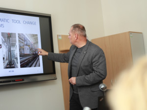 Inovace ve vzdělávání: Jak visegrádské školy mění budoucnost technických oborů