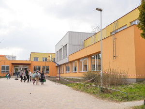 Základní škola Jabloňová prošla velkou modernizací. Má nový pavilon i učebny