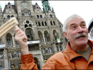 Koledovat se chodilo vždycky. S pomlázkou vyráží chlapci i děvčata