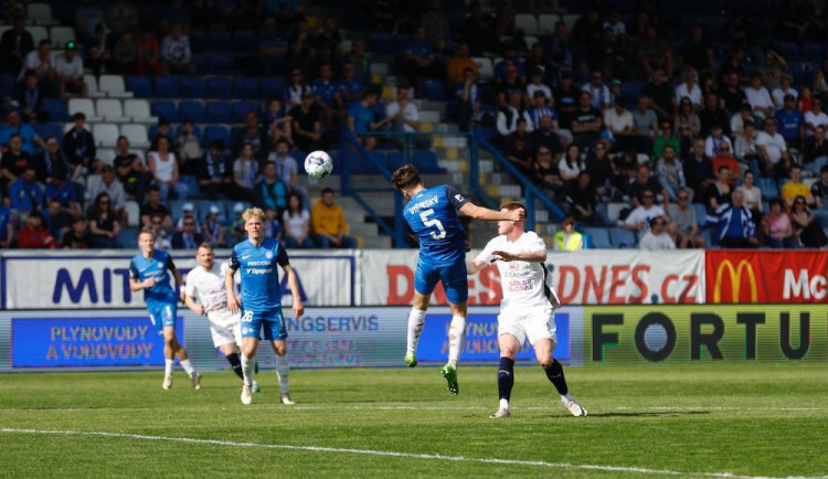 První zápas pod novým majitelem zvládl Slovan skvěle, Slovácko porazil 4:1