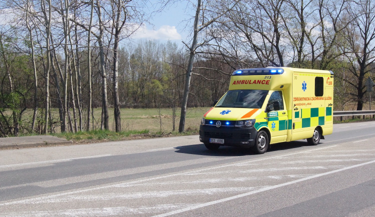 Jihočeští záchranáři občas vozí české pacienty do zahraničních nemocnic