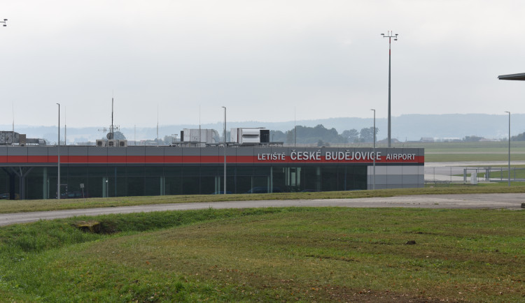 Jihočeský kraj dokončil modernizaci letiště i bez dotace, kterou EU zamítla