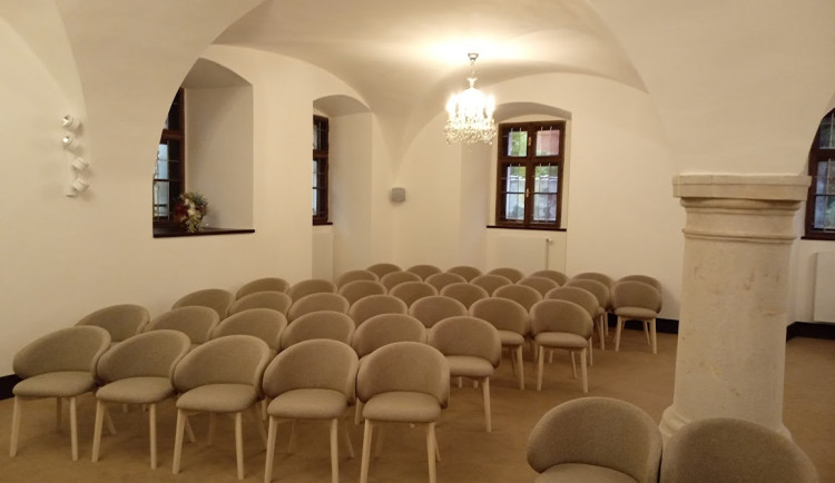 Část zrekonstruované obřadní síně.