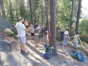 Letní tábory s LK Boulder umožní dětem zažít lezení na skalách