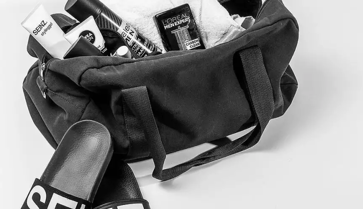 Co všechno by měla mít pánská sportovní taška?