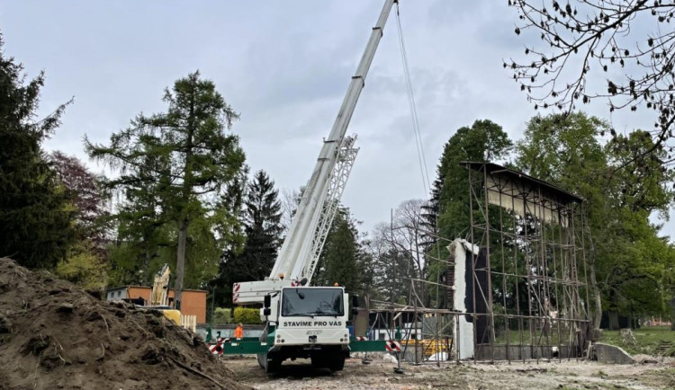 Stavba nové knihovny v Turnově odstartovala
