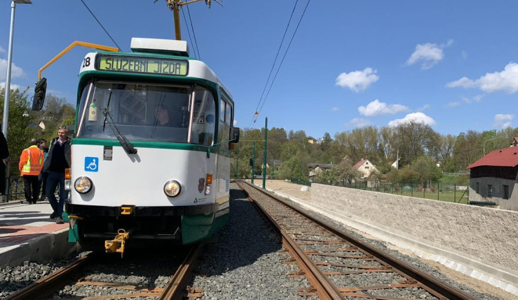 Tramvaj se vrací do Jablonce. Jak se trať změnila?