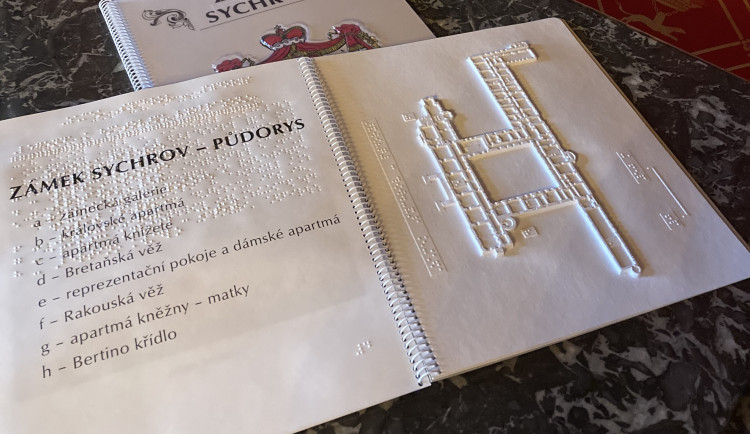 Haptická kniha na zámku Sychrov.
