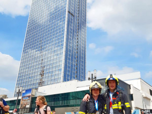 Jablonečtí profesionální hasiči přivezli z nejtěžšího závodu v Evropě zlato
