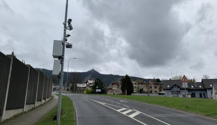 Radar je spravedlivý ke všem stejně, říká k měření v Dubici primátor