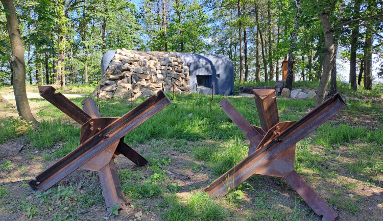 Objekt lehkého opevnění v Krásné Studánce.