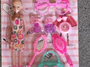 Kontroloři stále nachází nebezpečné zboží. Zejména kosmetiku a hračky