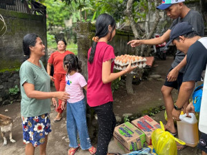 (NE)OBYČEJNÍ: V exotické zemi, kde našla nový domov, založila organizaci na pomoc dětem a nejchudším