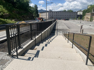 Na parkovišti v Pastýřské i Tržním náměstí bude za pár dní hotovo