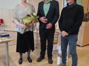 Titul Kniha roku získaly publikace o továrnách, poezie i příběh medvídka