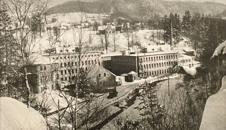 Bývalá textilní továrna v Kateřinkách se mění ve výstavní prostor