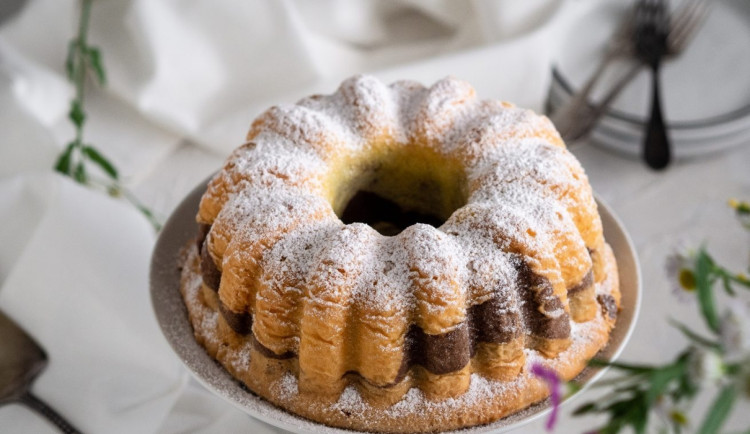 Krajský úřad se připojuje k Bábovkovému dni. Poděkuje tím pěstounům