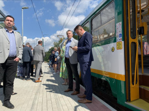 Ať slouží dalších osmdesát let. Modernizace trati mezi Libercem a Jabloncem byla slavnostně ukončena