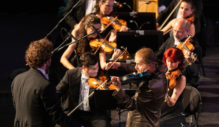 Festival Hvězdy na Vltavě rozezní jižní Čechy vážnou hudbou, zahajovací koncert slibuje jedinečnou show