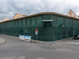 V České Lípě začnou ještě letos opravovat vyhořelý Kounicův dům