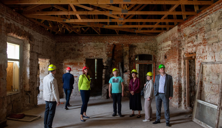 Interiéry Kounicova domu v České Lípě.