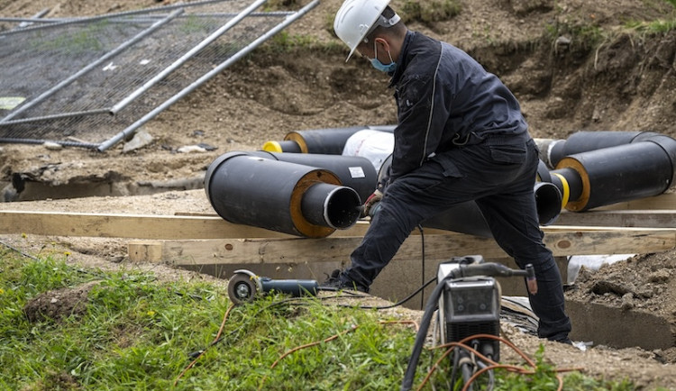 Končí období páry: Teplárna Liberec zahájila další etapu modernizace páteřní sítě rozvodů