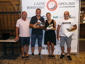 Golfresort Lázně Bohdaneč hostil jeden z nejprestižnějších turnajů v Česku. Doplnila ho show skupiny Queenie